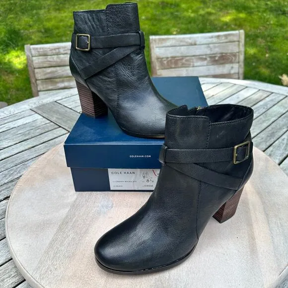 Cole Haan Women's Size 8.5 Cassidy Buckle Leather Zip Ankle Boots Black New