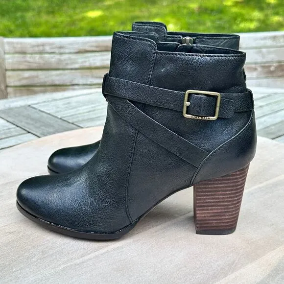 Cole Haan Women's Size 8.5 Cassidy Buckle Leather Zip Ankle Boots Black New