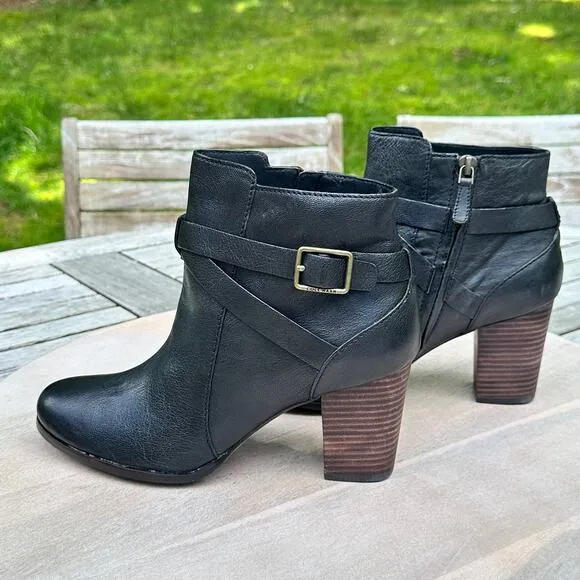 Cole Haan Women's Size 8.5 Cassidy Buckle Leather Zip Ankle Boots Black New