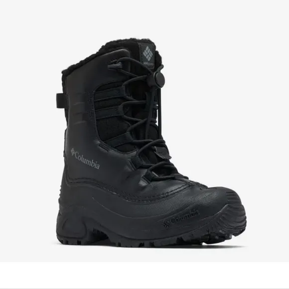 Columbia Black Boots for Outdoor Adventures