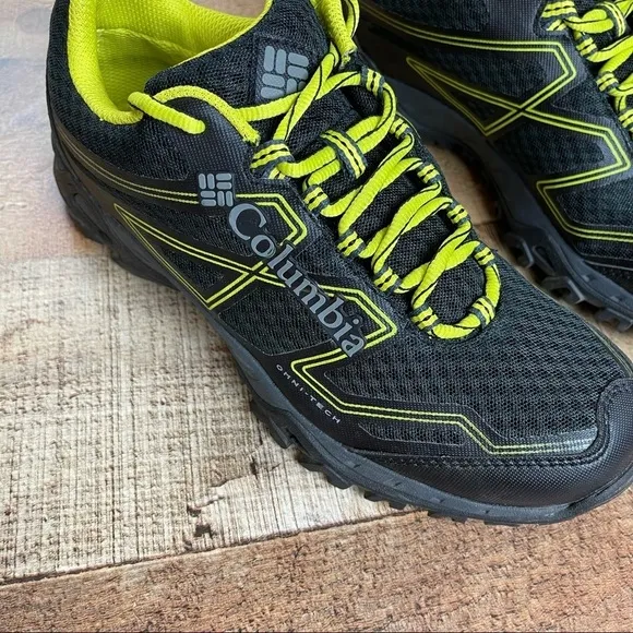 Columbia Pine Bluff Omni Tech Men`s Size 7 Black Waterproof Trail Hiking Shoes