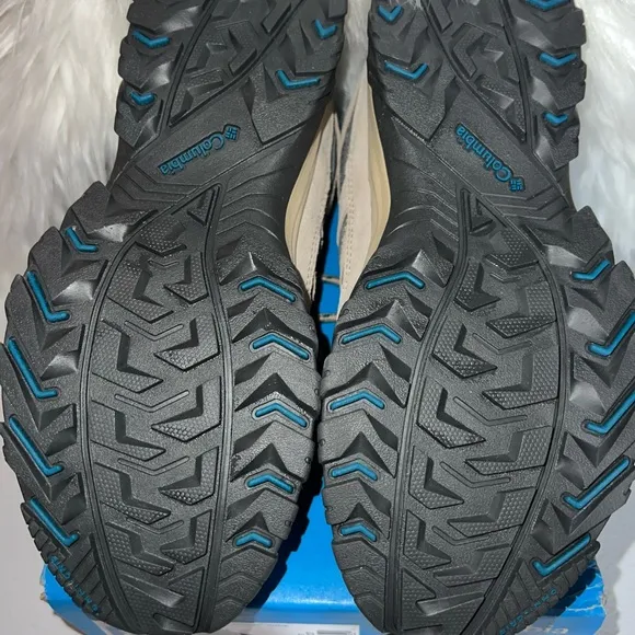 Columbia Women's Hiking Shoes