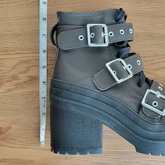 ⭐Converse Chuck 70 De Luxe Heel Leather &amp; Buckles Sz 7 Women Boots Brown A12209C