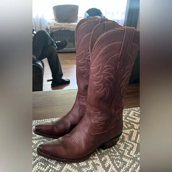 COPY - Tecovas Brown Heeled Boots with Decorative Stitching