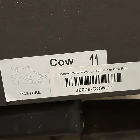 Corkys Carly LEATHER Pasture size 11