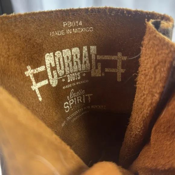 Corral Indie Spirit Distressed Leather Women's Ankle Boots