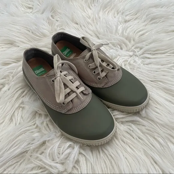 Cougar Dash waterproof low boots‎ ladies size 8 NWOB