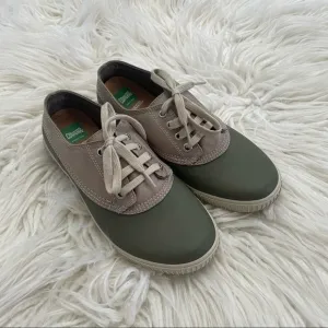 Cougar Dash waterproof low boots‎ ladies size 8 NWOB