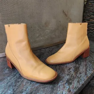 COUP D'ETAT LTD Gold Leather Block Heel Ankle Boots Size 8M
