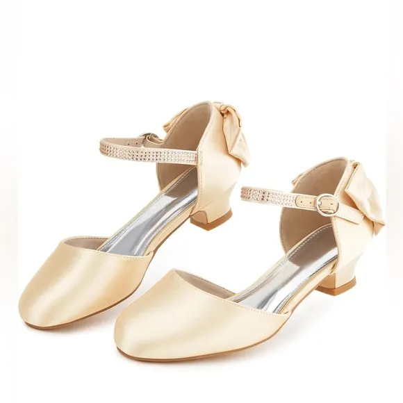 Coutgo Girls Elegant Cream Dress Shoes with Sparkly Bow Detail