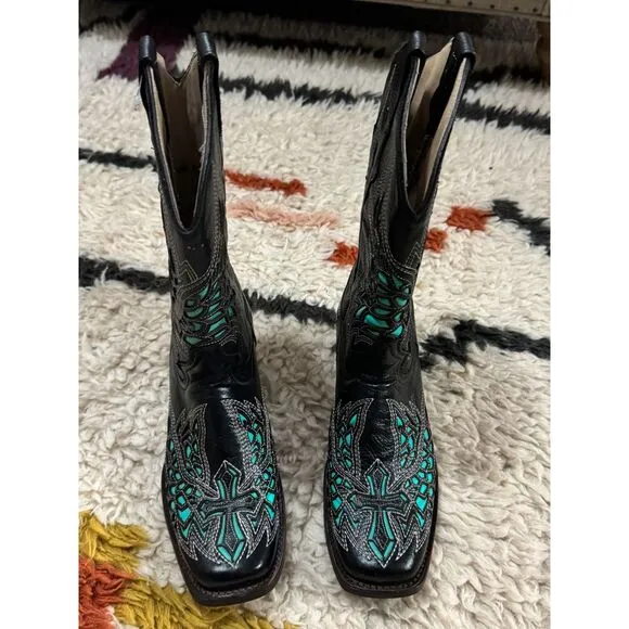 Cowgirl Western Leather Boots Black &amp; Teal Crosses &amp; Wings Women's‎ 8 / 8.5