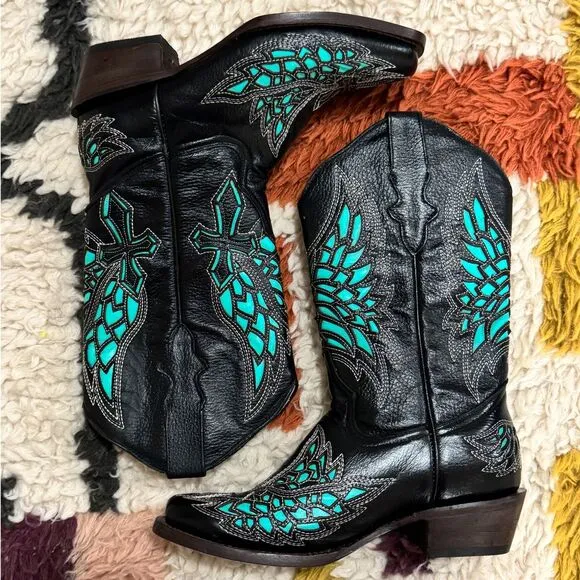 Cowgirl Western Leather Boots Black &amp; Teal Crosses &amp; Wings Women's‎ 8 / 8.5