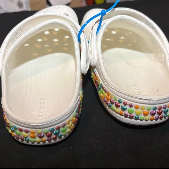 Crocs Kids' Colorful Clogs they look good and clean