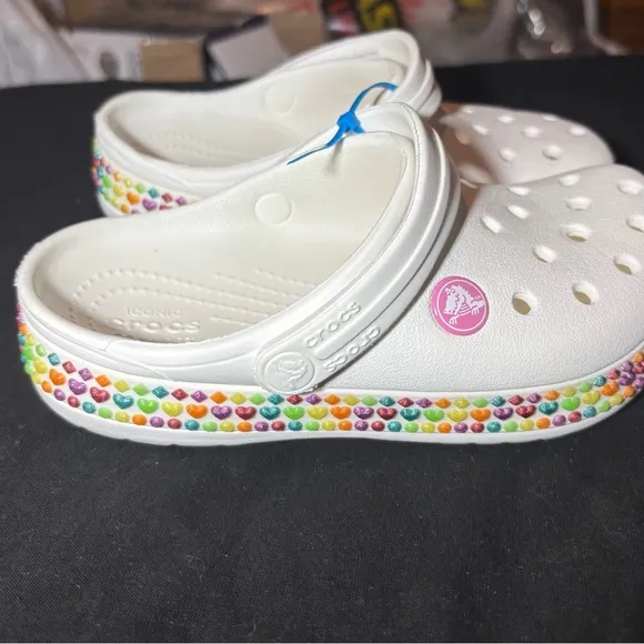 Crocs Kids' Colorful Clogs they look good and clean