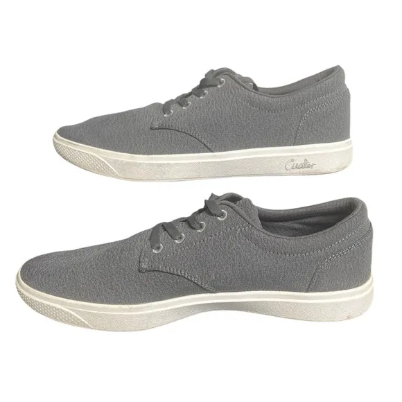 CUATER by Travis Mathew The Wildcard‎ Navy Spikeless Golf Shoes Men’s 9.5