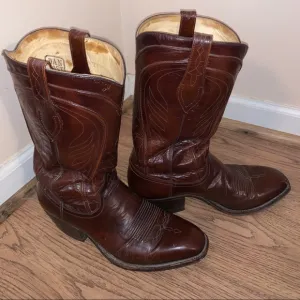 Dan Post Style 6683 Cordovan Western Boots SZ 8.5