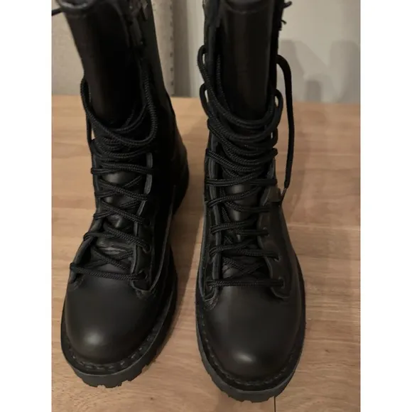 Danner Vibram Acadia 8&quot; 21210 Boots Size 6.5 Goretex