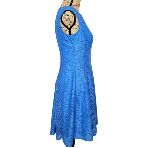 DANNY AND NICOLE Women's Regular Floral Mesh A Line Dress Size 6 Light Blue