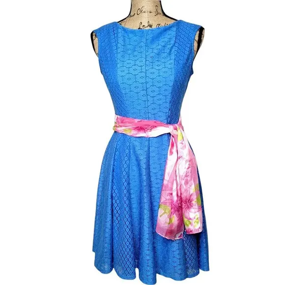 DANNY AND NICOLE Women's Regular Floral Mesh A Line Dress Size 6 Light Blue