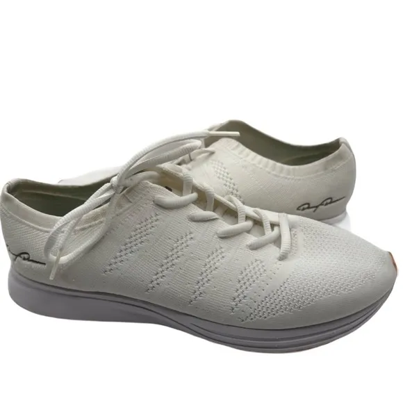 Danny Duncan Sz 11 1/2 Signature Runners White Athletic Shoes Knit Upper