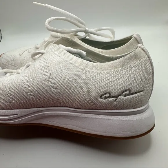 Danny Duncan Sz 11 1/2 Signature Runners White Athletic Shoes Knit Upper