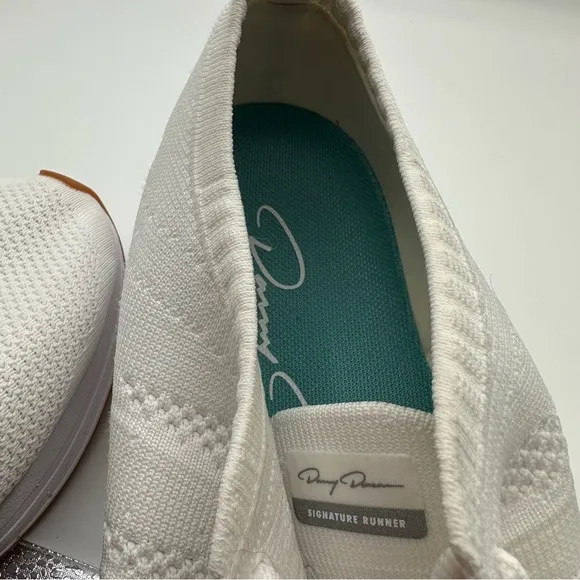 Danny Duncan Sz 11 1/2 Signature Runners White Athletic Shoes Knit Upper