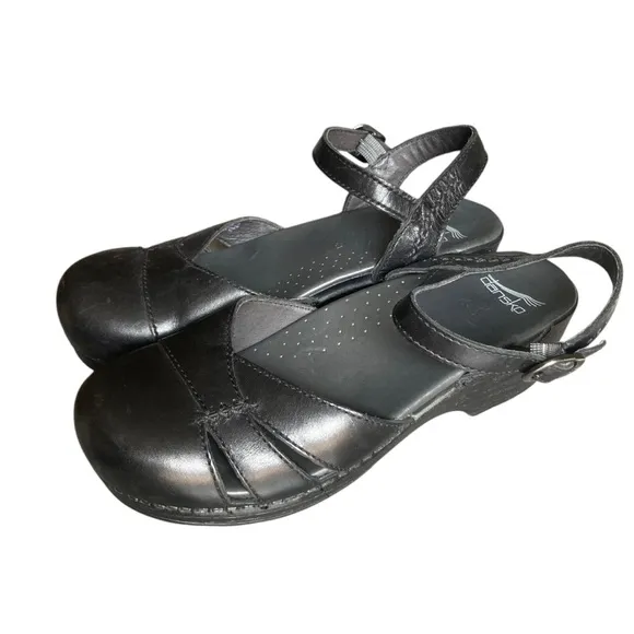 Dansko Black Leather Shoes Clog Sandals