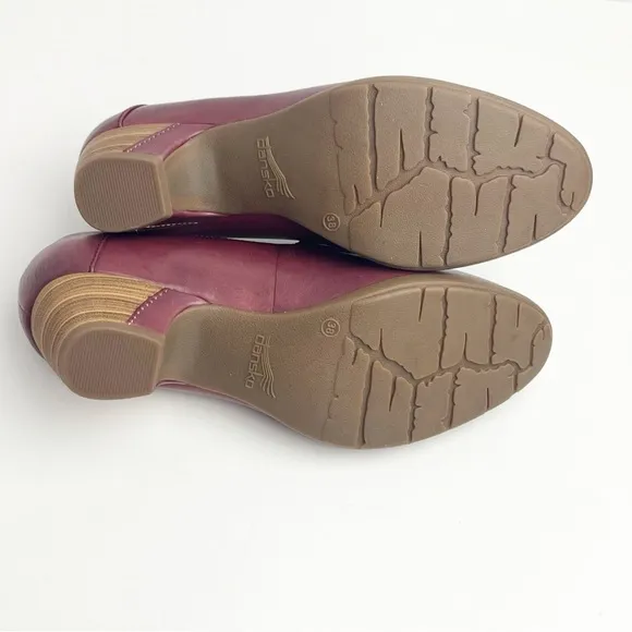 DANSKO Dianne Leather Upper Cabernet Adjustable Strap Mary Jane Heels Size 8