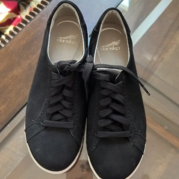 Dansko Leela Waterproof Nubuck Leather Sneakers