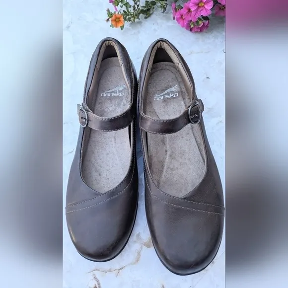 Dansko  Mary Jane shoes, very comfortable Size 39
