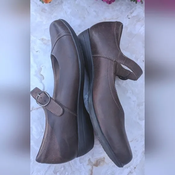 Dansko  Mary Jane shoes, very comfortable Size 39