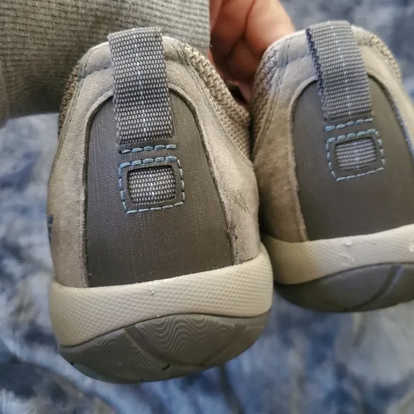 Dansko paisley gray lace up suede waterproof woman's shoes