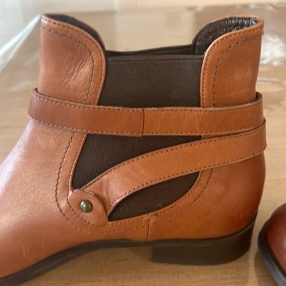 Desa ankle boots