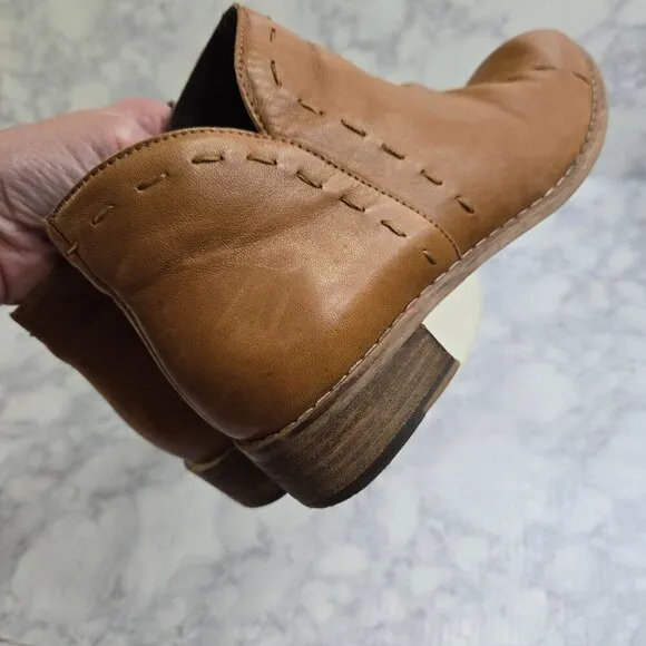 Diba True River Queen Ankle Booties Size 8.5 Camel Leather Western Prarie
