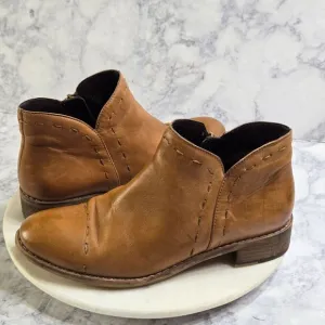 Diba True River Queen Ankle Booties Size 8.5 Camel Leather Western Prarie