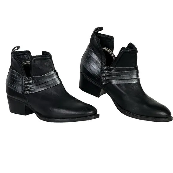 Diba Women's Skyler Boots SZ 8 Low Ankle Bootie Western Knotted Black Biker