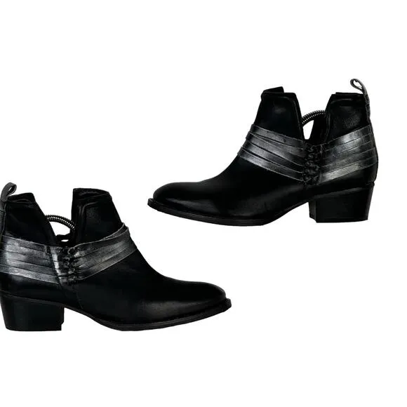 Diba Women's Skyler Boots SZ 8 Low Ankle Bootie Western Knotted Black Biker