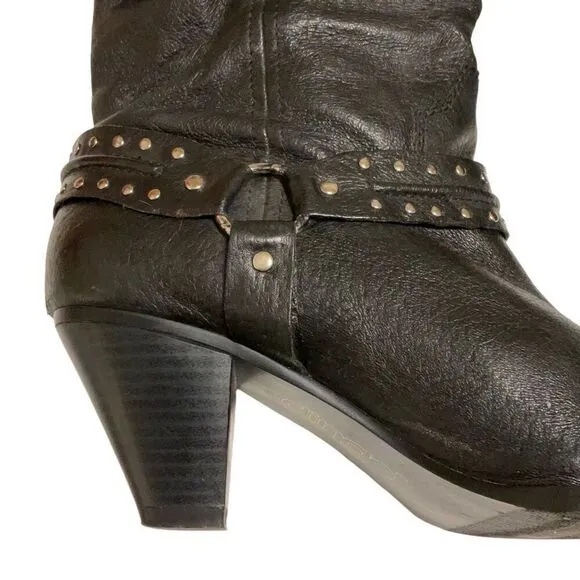 Dingo Emma Slouchy Western Boot, 7. Black withSilver Hardware.