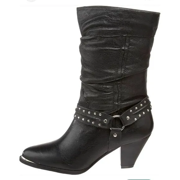 Dingo Emma Slouchy Western Boot, 7. Black withSilver Hardware.