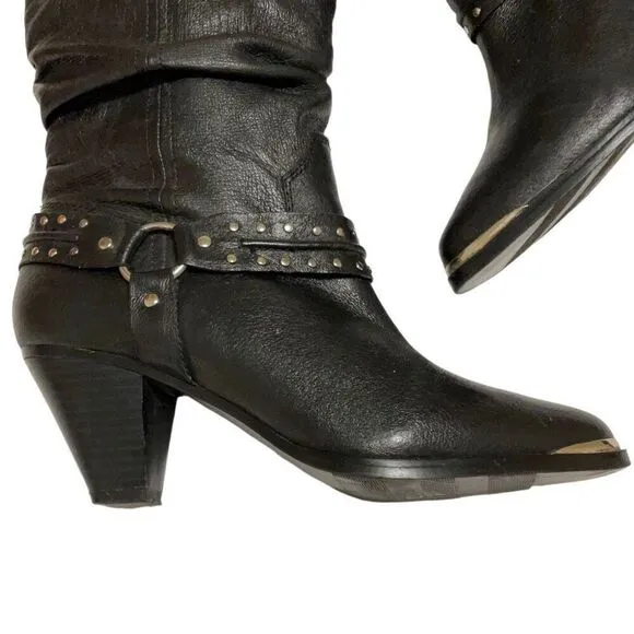 Dingo Emma Slouchy Western Boot, 7. Black withSilver Hardware.