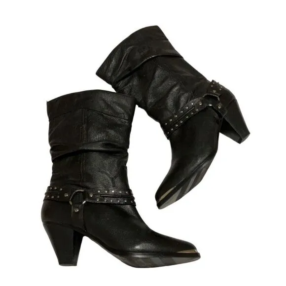 Dingo Emma Slouchy Western Boot, 7. Black withSilver Hardware.