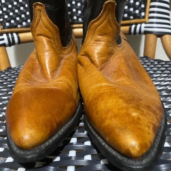 Dingo Size 9 Women’s Cowboy Boots