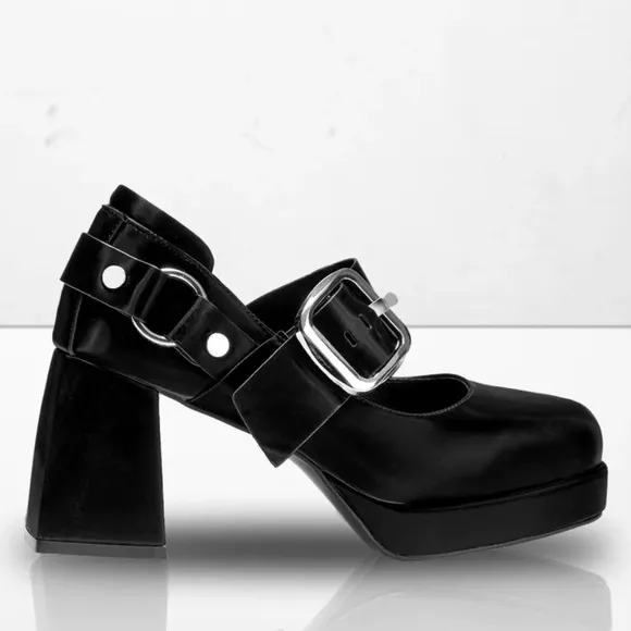Disturbia | EUC witch kicks size us10 | Cherish Mary Janes Black Platform Shoes
