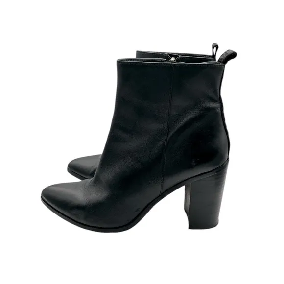 DKNY Black leather Women's Black Ankle Boots size 9.5