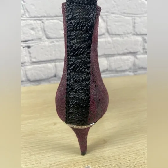 DKNY Purple Pink Modern Snakeskin Booties size 6 Stiletto Heel Ankle Boots NEW