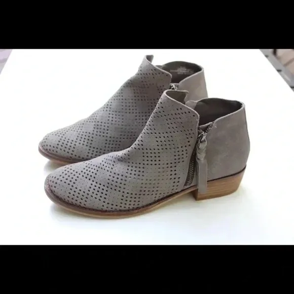 Dolce vita ankle boots