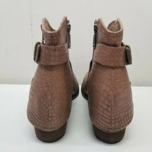 Donald J Pliner 11M Boots DALIS Ankle Booties