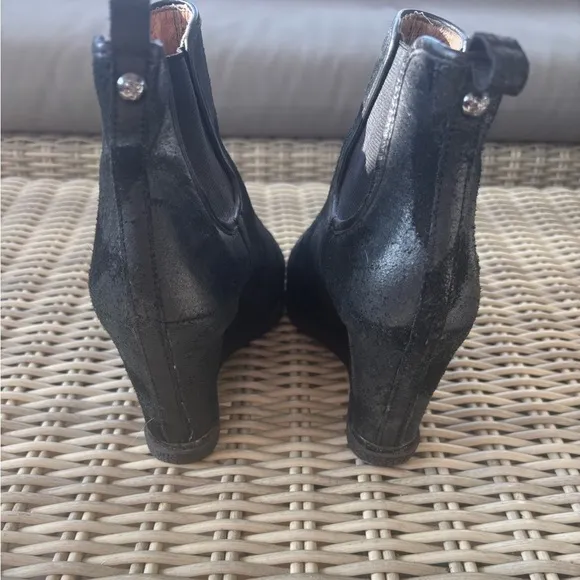Donald J Pliner Dillon Black Distressed Ankle Wedge Boots