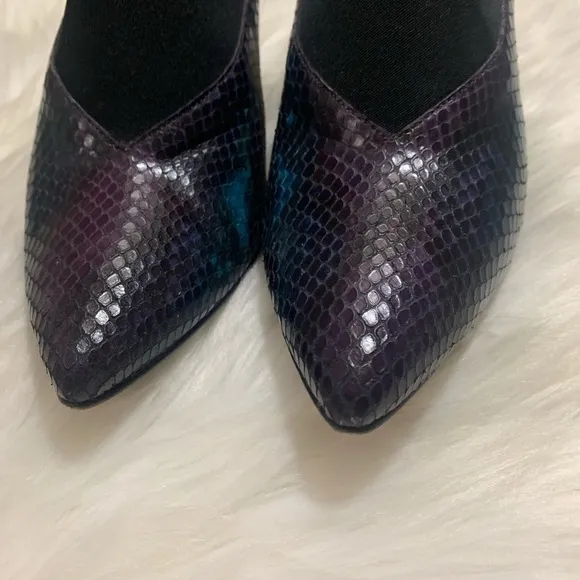 Donald J Pliner Purple Snakeskin Ankle Boots 8M