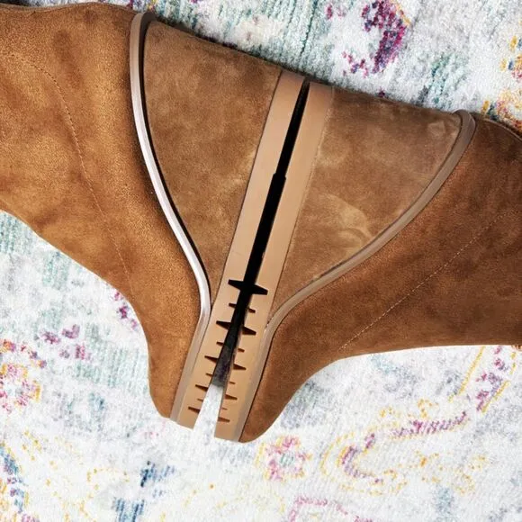 Donald J Pliner Sindiesu Suede Boots
